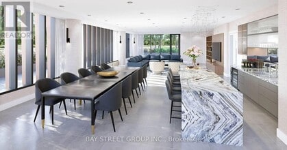 5858 Yonge St in Toronto, ON - Building Photo - Building Photo