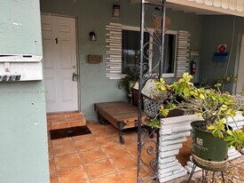 1101 NE 14th Ave in Fort Lauderdale, FL - Building Photo