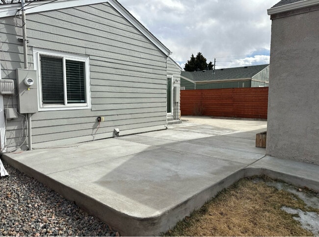 1875 S Raritan St in Denver, CO - Building Photo - Building Photo