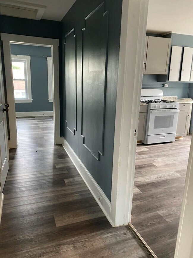 23 Forest Ave in Middletown, NY - Building Photo - Building Photo