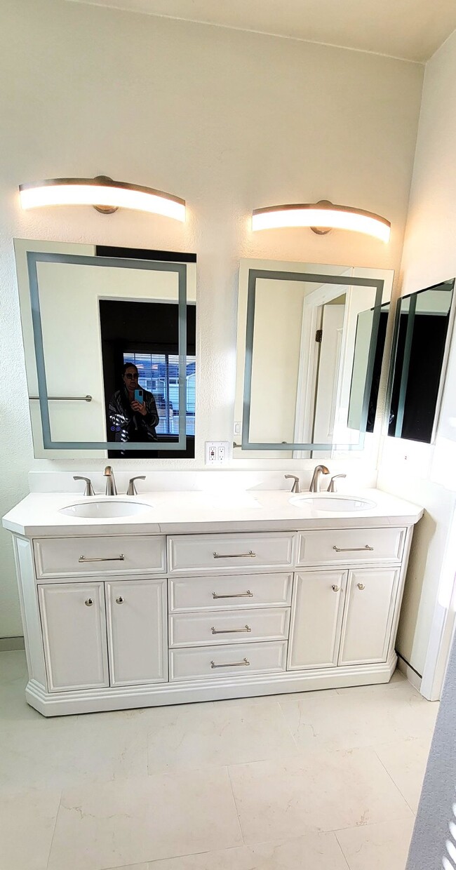 567 Skypark Dr in Scotts Valley, CA - Building Photo - Building Photo