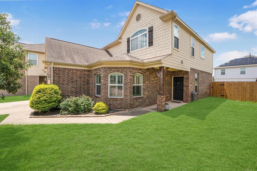 19714 Allenwick Hills Ct in Cypress, TX - Building Photo