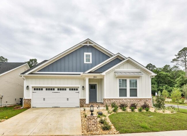 2404 Sweet Valley Hts in Tallahassee, FL - Building Photo - Building Photo