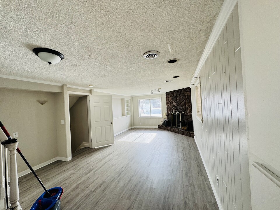 8450 Turnpike Dr, Unit Unit 2 in Westminster, CO - Building Photo