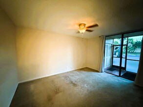 2450 NW 49th Terrace in Coconut Creek, FL - Building Photo - Building Photo