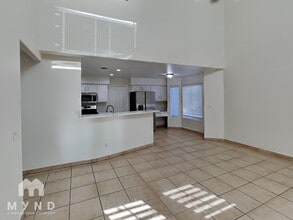 121 Golf Course St in Las Vegas, NV - Building Photo - Building Photo