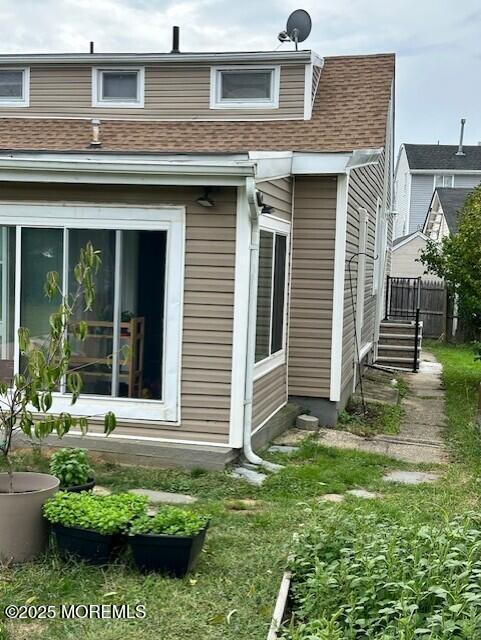 282 Van Pelt Pl in Long Branch, NJ - Building Photo