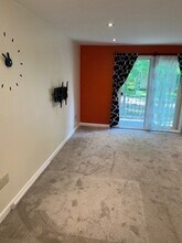 16 Shadowbrook Ln in Milford, MA - Building Photo - Building Photo
