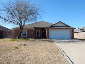 106 Cedar Ridge Dr in Nolanville, TX - Building Photo