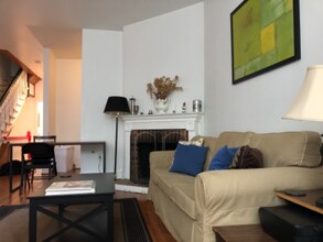 710 7th St NE in Washington, DC - Building Photo - Building Photo