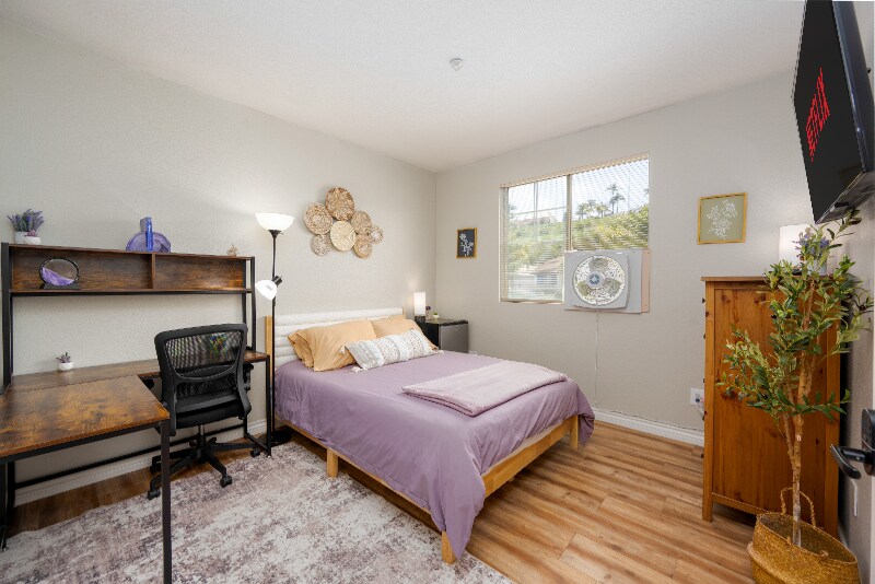 4760 Sandalwood Way in Oceanside, CA - Building Photo