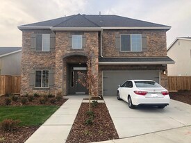 3509 Tawney Oaks Ln in Shafter, CA - Building Photo