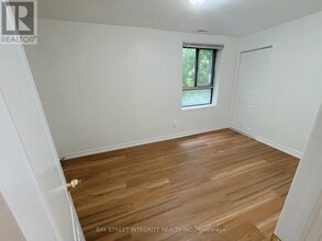 320 Miami Dr in Georgina, ON - Building Photo - Building Photo