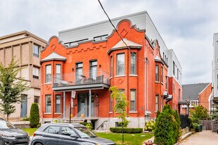 3481-3485 Prud'homme Av in Montréal, QC - Building Photo