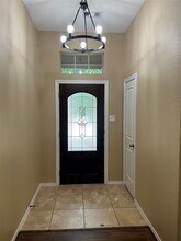 25111 Country Gate Dr in Tomball, TX - Building Photo - Building Photo