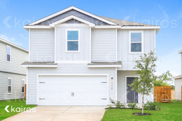 938 Shady Brk in New Braunfels, TX - Building Photo