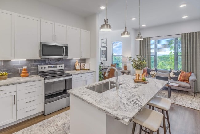 Enclave Piney Mountain