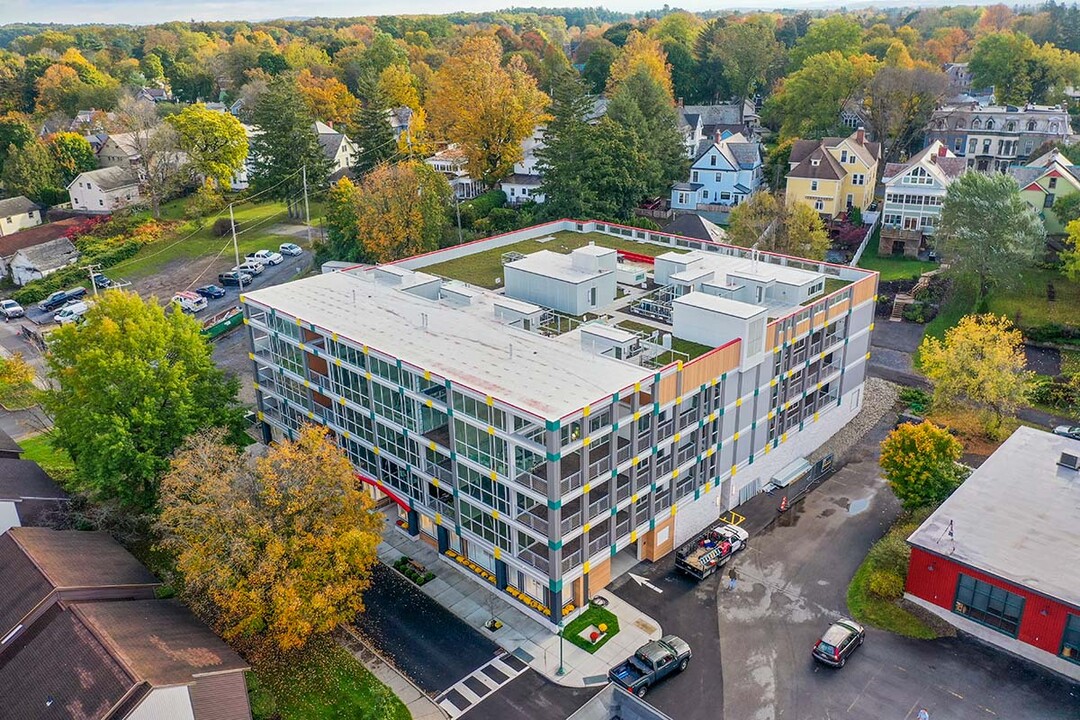 The Moderne Condominiums in Saratoga Springs, NY - Building Photo