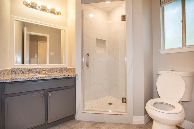 property at 802 Wavecrest Ln