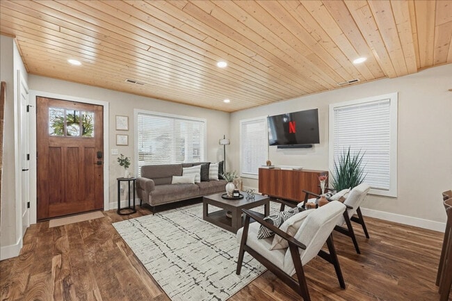 property at 1434 S Euclid Ave