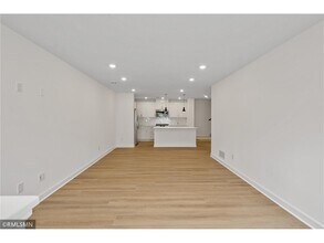 14939 Adare Wy in Rosemount, MN - Building Photo - Building Photo
