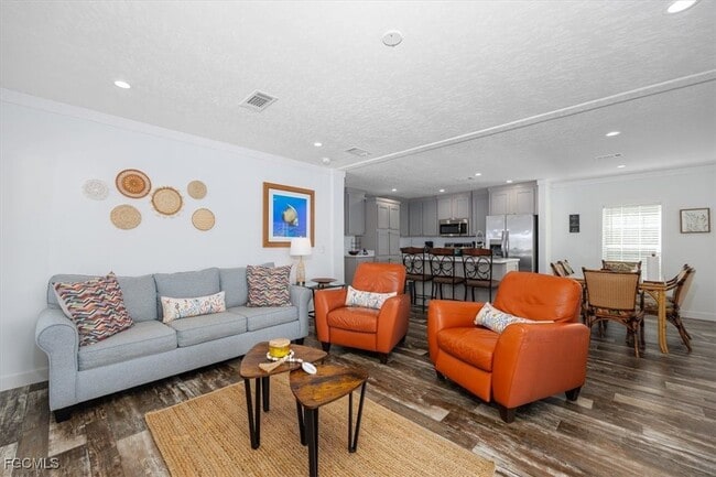 2801 York Rd in Saint James City, FL - Building Photo - Building Photo