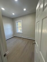 343-345-345 Elmora Ave in Elizabeth, NJ - Building Photo - Building Photo