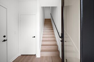 1941 Sawdust Rd in The Woodlands, TX - Foto de edificio - Building Photo