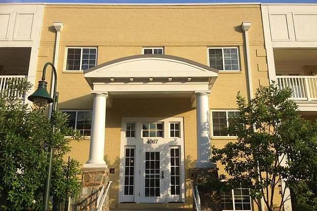 4067 S Four Mile Run Dr in Arlington, VA - Building Photo