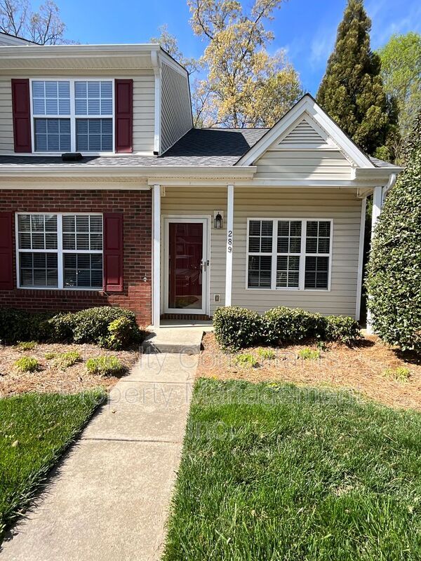 property at 289 Malamute Ln