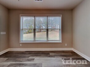 10 Berkmar Way in Hiram, GA - Foto de edificio - Building Photo