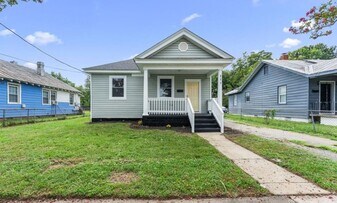 222 Elm St in Petersburg, VA - Building Photo