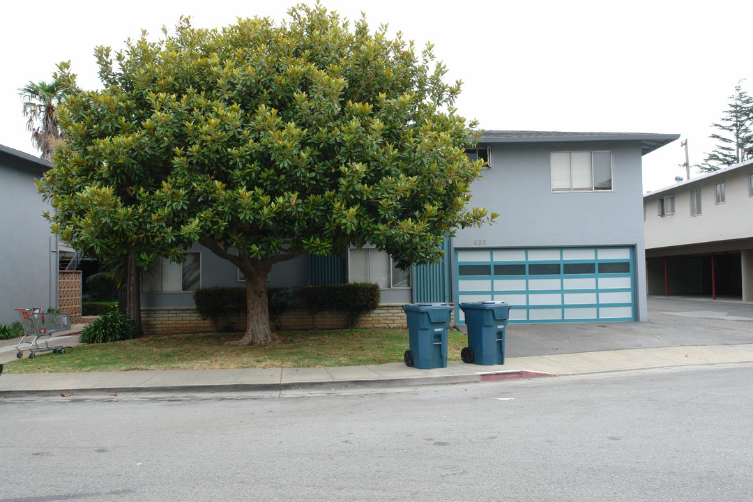 432 Studio Cor in San Mateo, CA - Foto de edificio