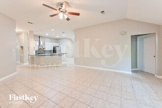 11906 Knoll Bend Ct in Houston, TX - Foto de edificio - Building Photo