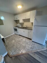 143 Main St in Manchester, CT - Building Photo - Building Photo