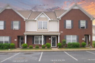 3009 Burnt Pine Dr in Smyrna, TN - Building Photo - Building Photo