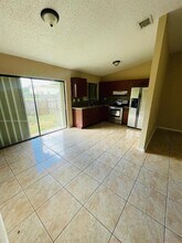 28120 SW 141st Pl in Homestead, FL - Building Photo - Building Photo