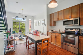2133 Southend Dr in Charlotte, NC - Building Photo - Building Photo