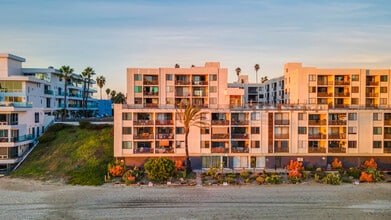1140 E Ocean Blvd, Unit 235 in Long Beach, CA - Building Photo - Building Photo