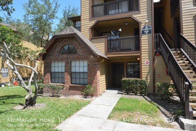 305 Lakepointe Dr-Unit -#101 in Altamonte Springs, FL - Building Photo - Building Photo