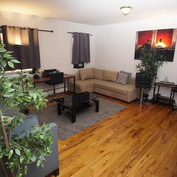 177 Moffat St in Brooklyn, NY - Building Photo