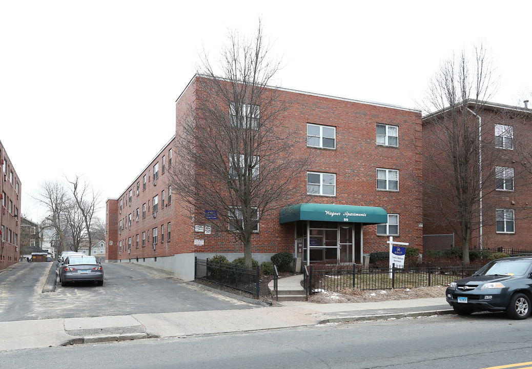 Wagner Apartments in Hartford, CT - Foto de edificio