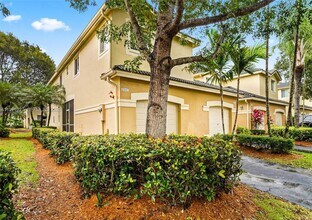 2167 Hacienda Terrace in Weston, FL - Building Photo - Building Photo