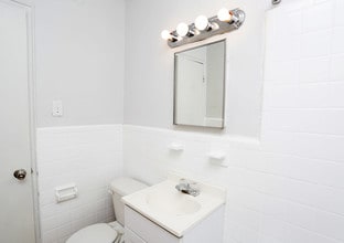 Northwood Gardens in Washington, DC - Foto de edificio - Interior Photo