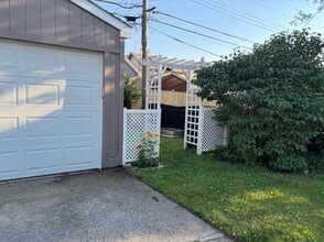 144 Lasalle Ave in Kenmore, NY - Building Photo - Building Photo