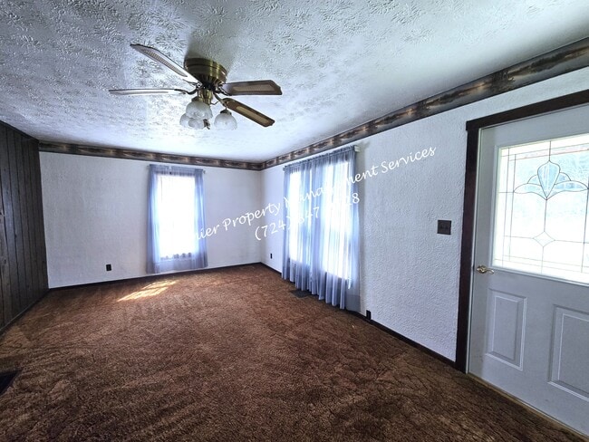 285 W Jamestown Rd in Greenville, PA - Building Photo - Building Photo