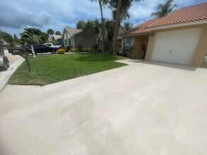 6224 Country Fair Cir in Boynton Beach, FL - Building Photo - Building Photo