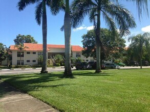1441 Windorah Way in West Palm Beach, FL - Building Photo - Building Photo
