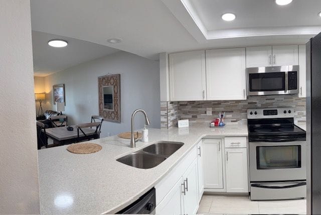 4620 Bay Blvd in Port Richey, FL - Building Photo - Building Photo