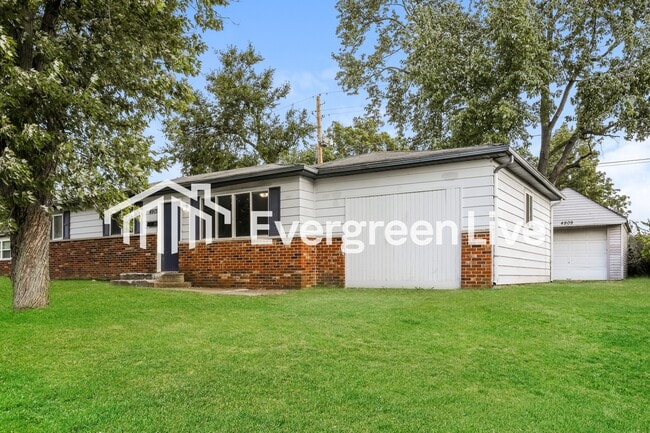 4909 Hyperion Ct in Indianapolis, IN - Building Photo - Building Photo